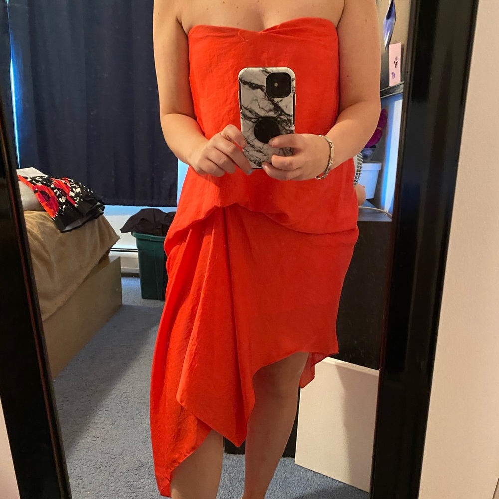 Strapless BCBG RUNWAY mini with side draping